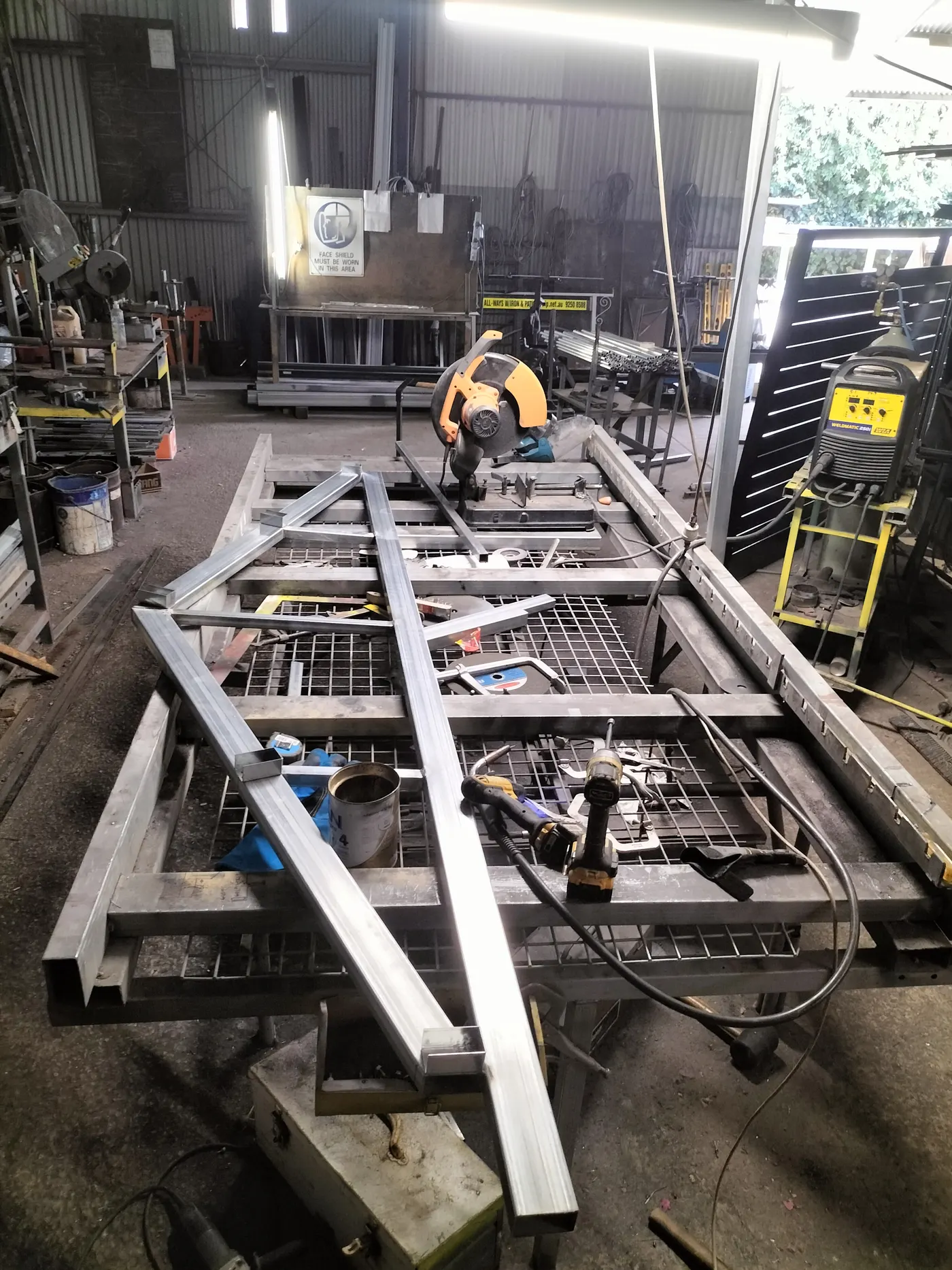 Steel Cutting & Welding