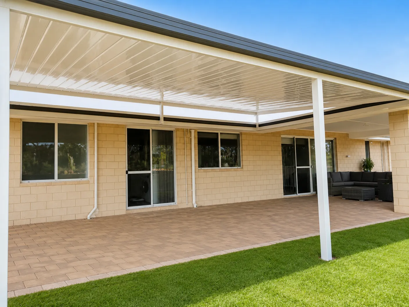 Non-Insulated Raised Patio Colorbond patio