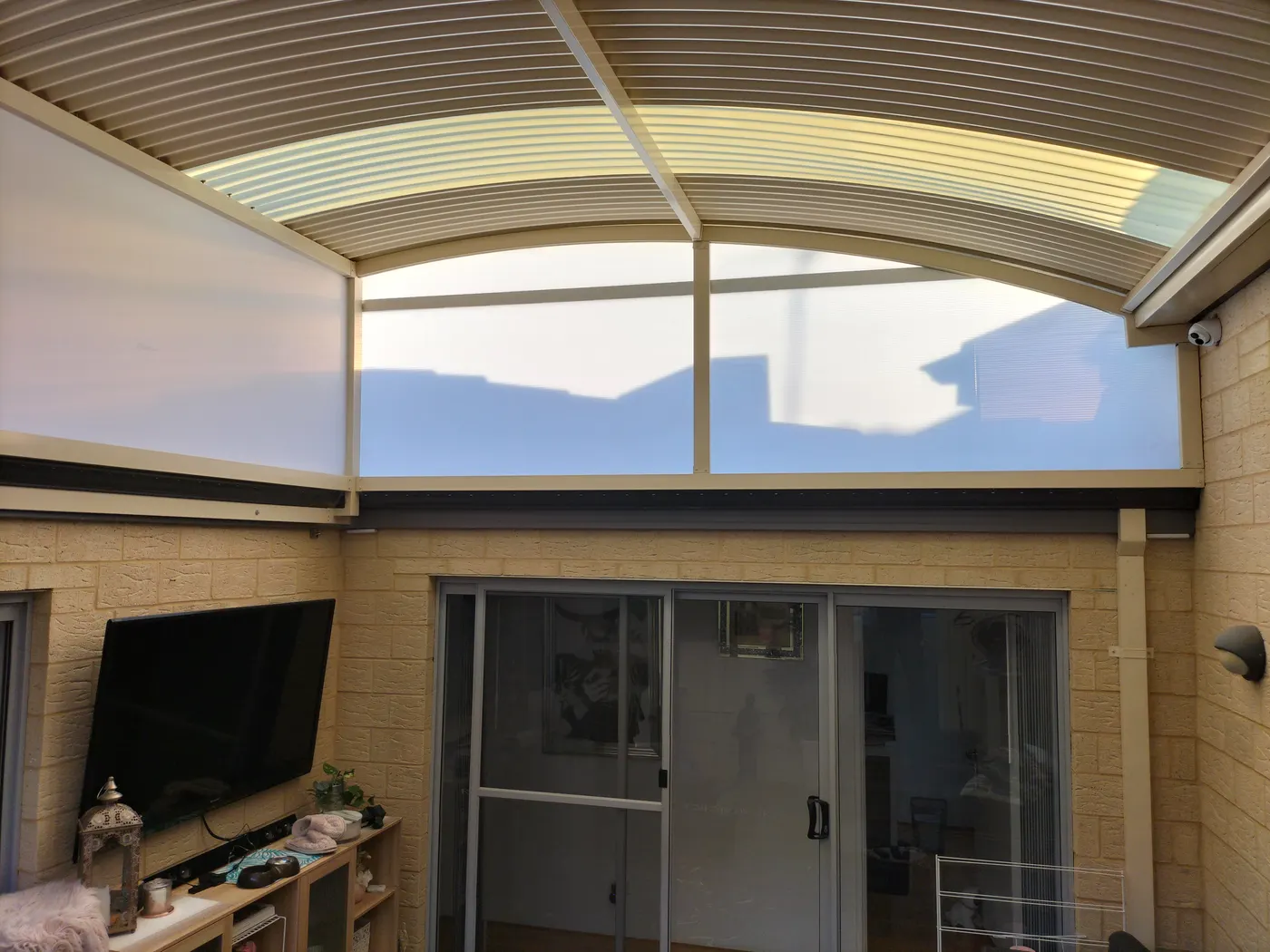 Curved-Roof Alfresco