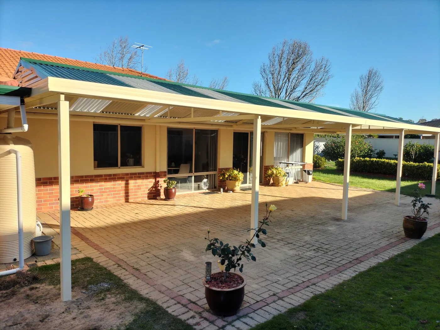 Full-Length Verandah