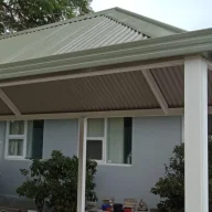 Hip End Freestanding patio icon